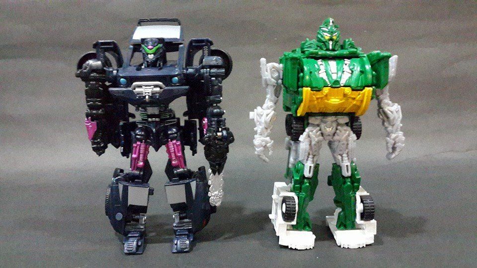 Transformers News: Age of Extinction Power Battlers Junkheap And Vehicon In-Hand Images