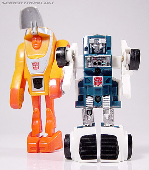 tailgate transformers toy