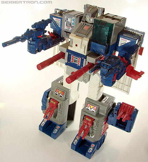 Transformers News: Top 5 Transformers Toys which are better than their Update