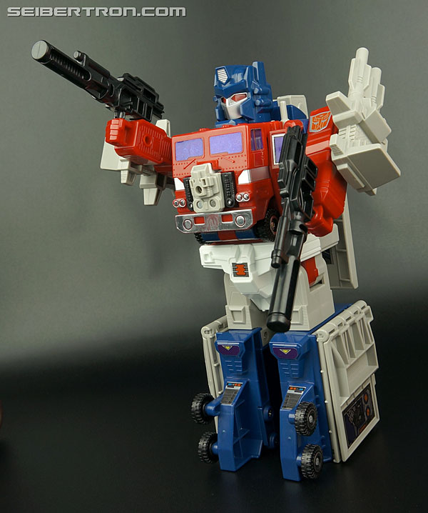 Transformers News: New Galleries: G1 Powermasters Optimus Prime And Doubledealer