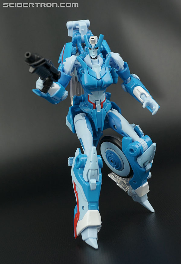 Transformers News: New Galleries: Generations Arcee and Chromia