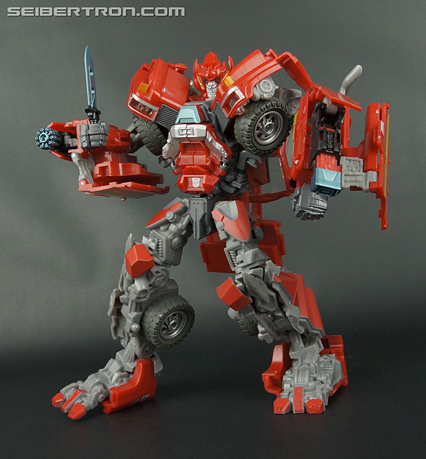 Transformers News: New Galleries: Generations GDO Leader Class Starscream and Ironhide