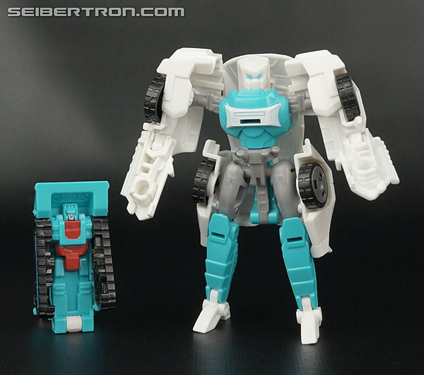 Transformers News: New Galleries: Transformers Generations Legends Class Tailgate and Groundbuster