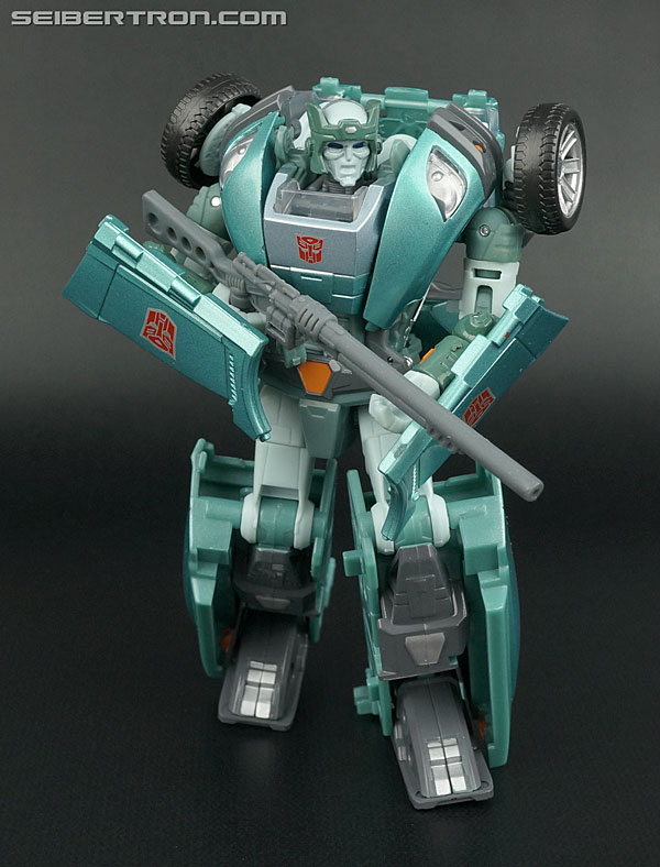 Transformers News: New Galleries: Generations Autobots Warriors Ratchet, Kup and Perceptor