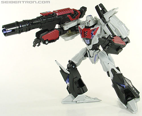 Transformers News: Top 5 Best Personal Weapons Amongst Transformers Toys