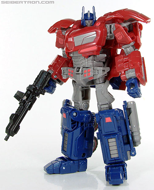 Transformers News: Top 10 Best Transformers Toys with Cybertronian Alt Modes (land vehicles)