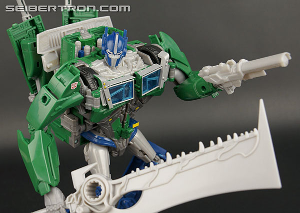 Transformers News: New Galleries: Beast Hunters Weaponizers Talking Bumblebee and Beast Tracker Optimus Prime