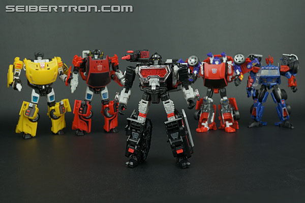 Transformers News: New Galleries: Generations Magnificus and United Perceptor