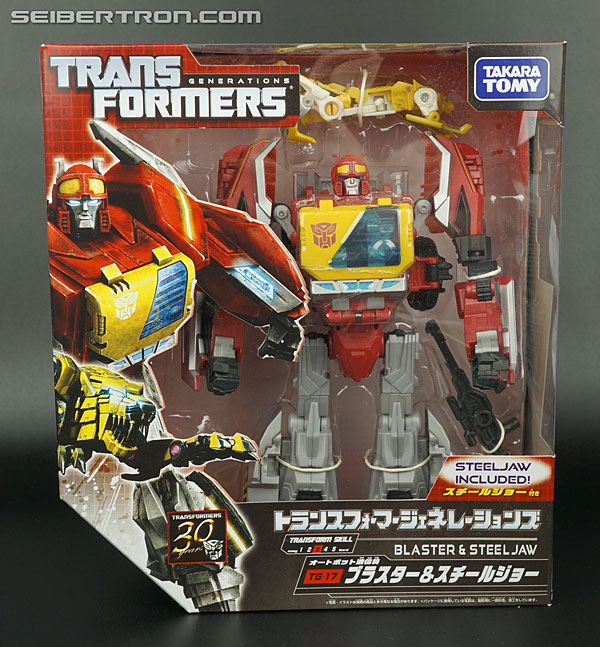 Transformers News: New Galleries: Takara Tomy Generations Soundwave, Soundblaster, Blaster and Data Discs!