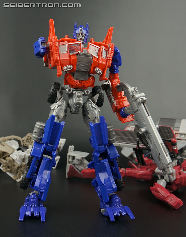 Transformers News: 2014 Seibertron.com Year in Review - A Thrilling Transformers Tale
