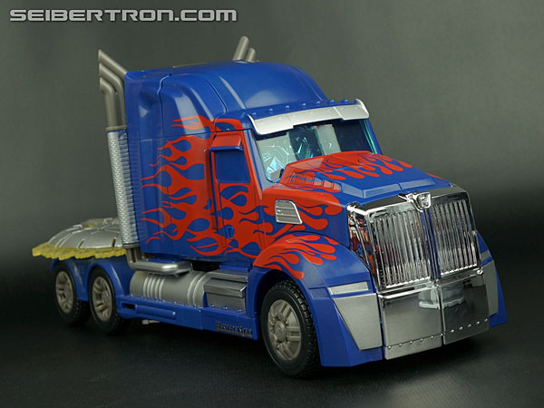 Transformers News: New Gallery: Transformers: Age of Extinction First Edition Optimus Prime