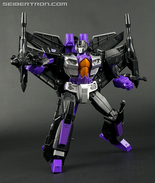 Transformers News: New Gallery: Combiner Wars Leader Class Skywarp
