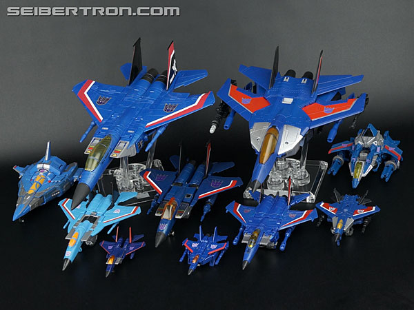 Transformers News: Gallery Update: Additional comparison images of Combiner Wars Leader Class Thundercracker