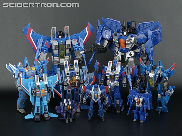 Transformers News: Gallery Update: Additional comparison images of Combiner Wars Leader Class Thundercracker