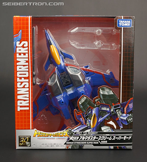 Transformers News: New Gallery: Transformers Legends LG18 Armada Starscream Super Mode (aka Thundercracker)