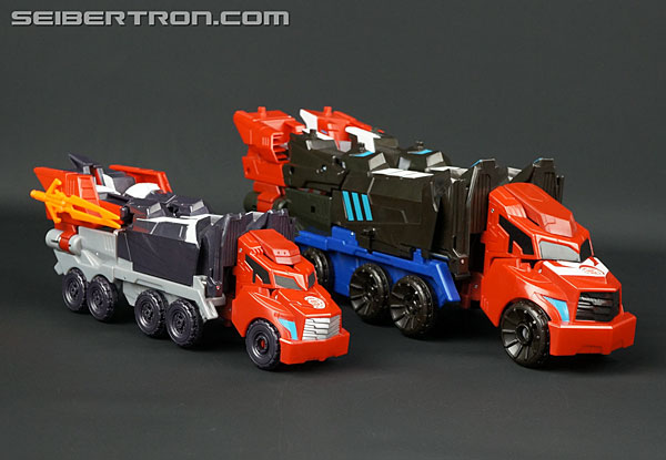 Transformers News: New Galleries: Robots In Disguise Hyperchange Sideswipe and Clash of the Transformers Hyperchange Bu