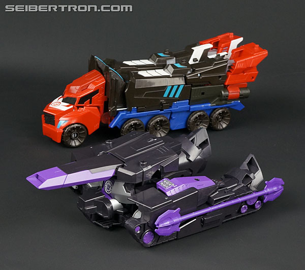 Transformers News: New Gallery: Clash of the Transformers 5-Step Megatronus