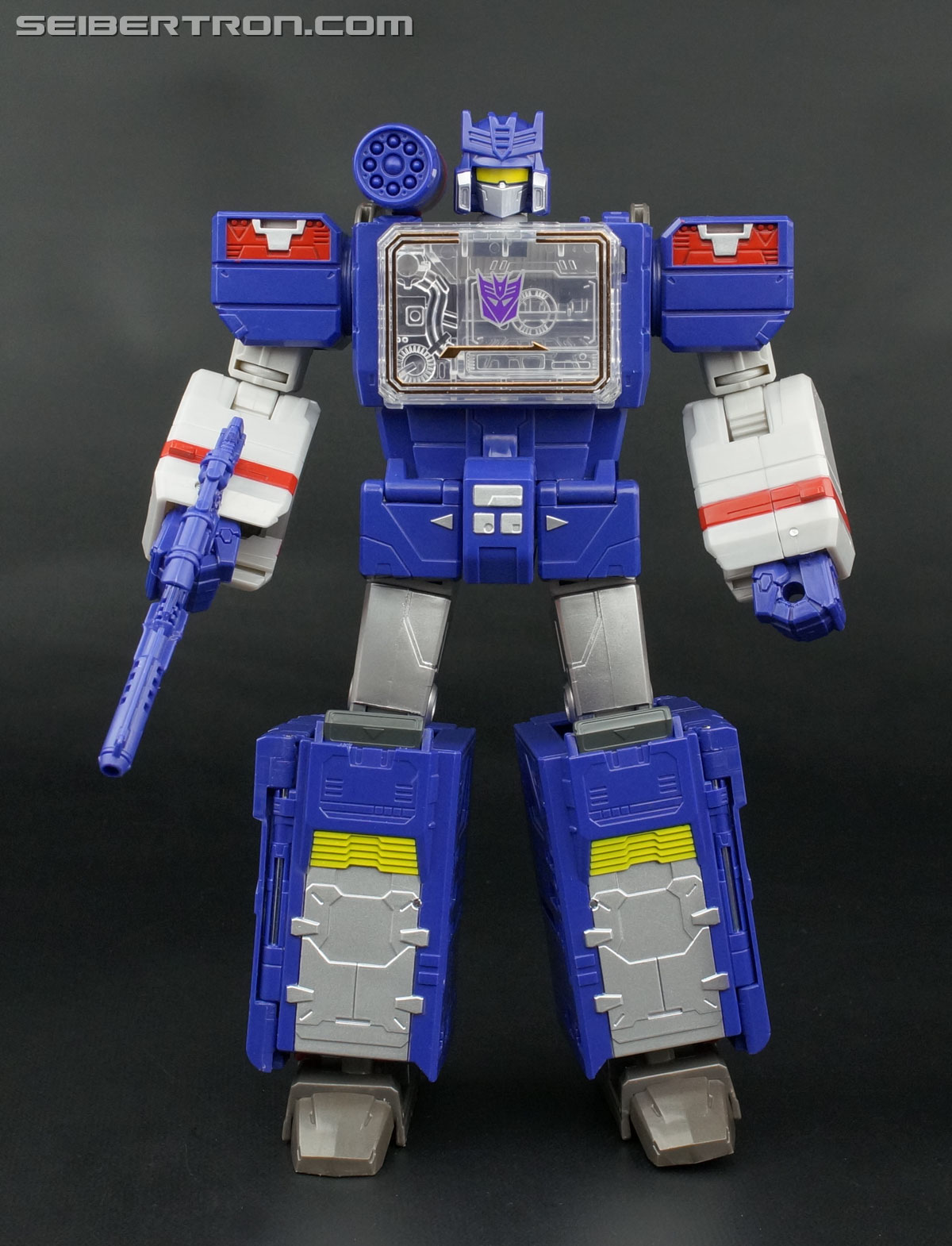 transformers soundwave titans return