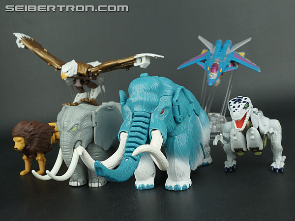 Transformers News: New Galleries: Club Subscription Service Ultra Mammoth and Beast Wars Neo Big Black Convoy