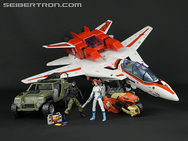 Transformers News: New Galleries: Club Exclusives Marissa Faireborn with Afterbreaker and Old Snake with Stealth B.A.T.