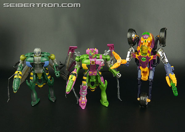 Transformers News: New Gallery: Club Subscription 2.0 Exclusive Thrustinator