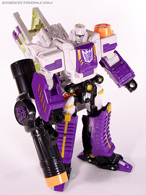 Transformers News: Top 5 Best Disguised Robots Amongst Transformers Toys