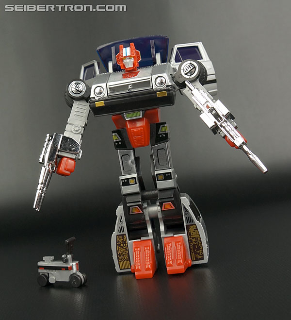 Transformers News: New Galleries: e-Hobby Exclusives Crosscut and Road Rage