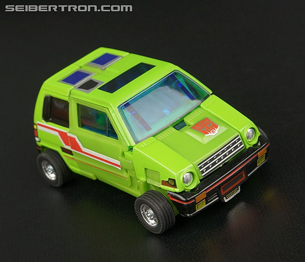 Transformers News: New Galleries: Million Publishing Skids and Screech plus Encore Skids