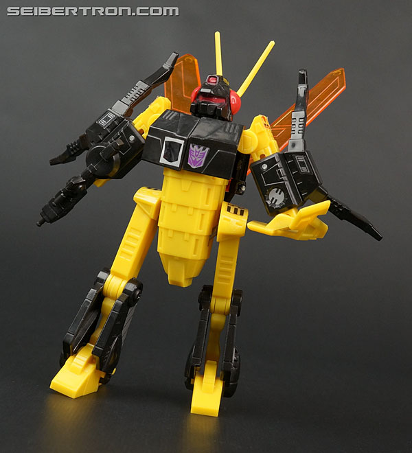 Transformers News: New Galleries: G1 Deluxe Insecticons Venom, Chop Shop, Barrage, and Ransack