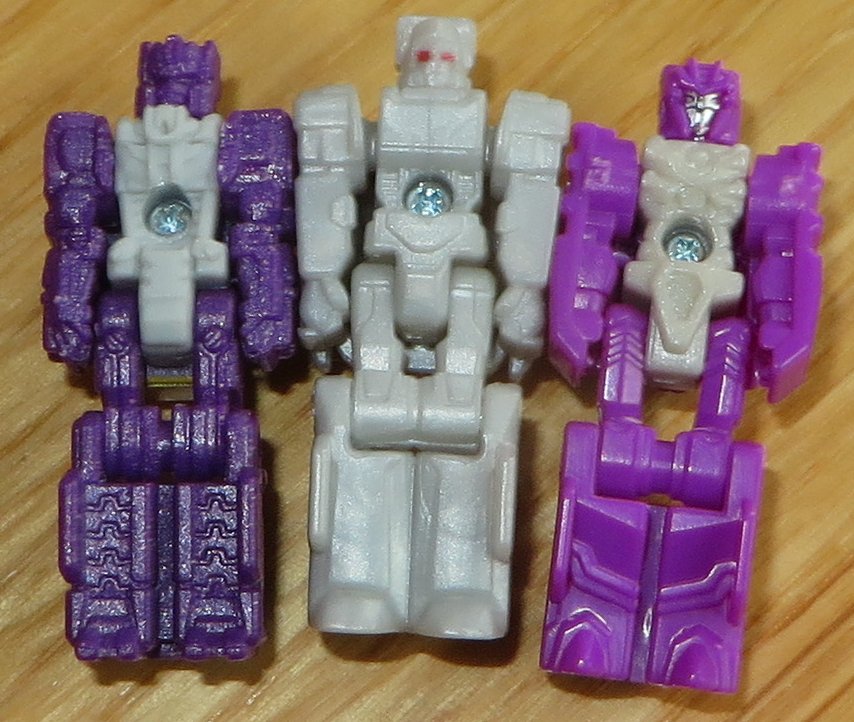 Transformers News: More In Hand Images for Transformers Titans Return and G2 Bruticus Figures