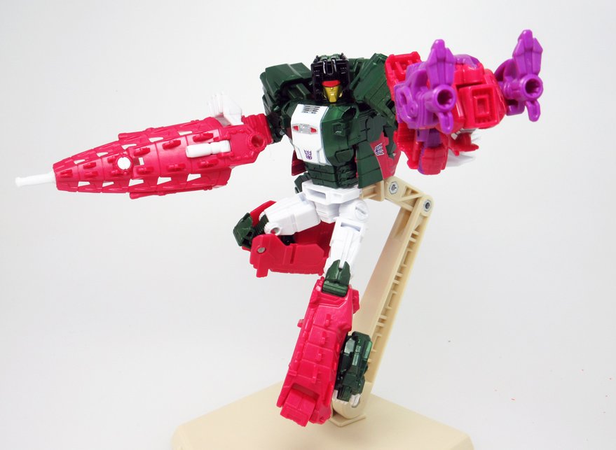 Transformers News: In-Hand Images - Takara Tomy Transformers Legends LG22 Skullbasher