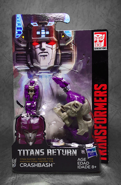 Transformers News: In-Hand Images - Transformers Titans Return Crashbash