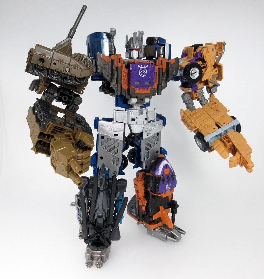 Transformers News: TakaraTomy Transformers Unite Warriors UW-07 Bruticus Having Fun Scrambling