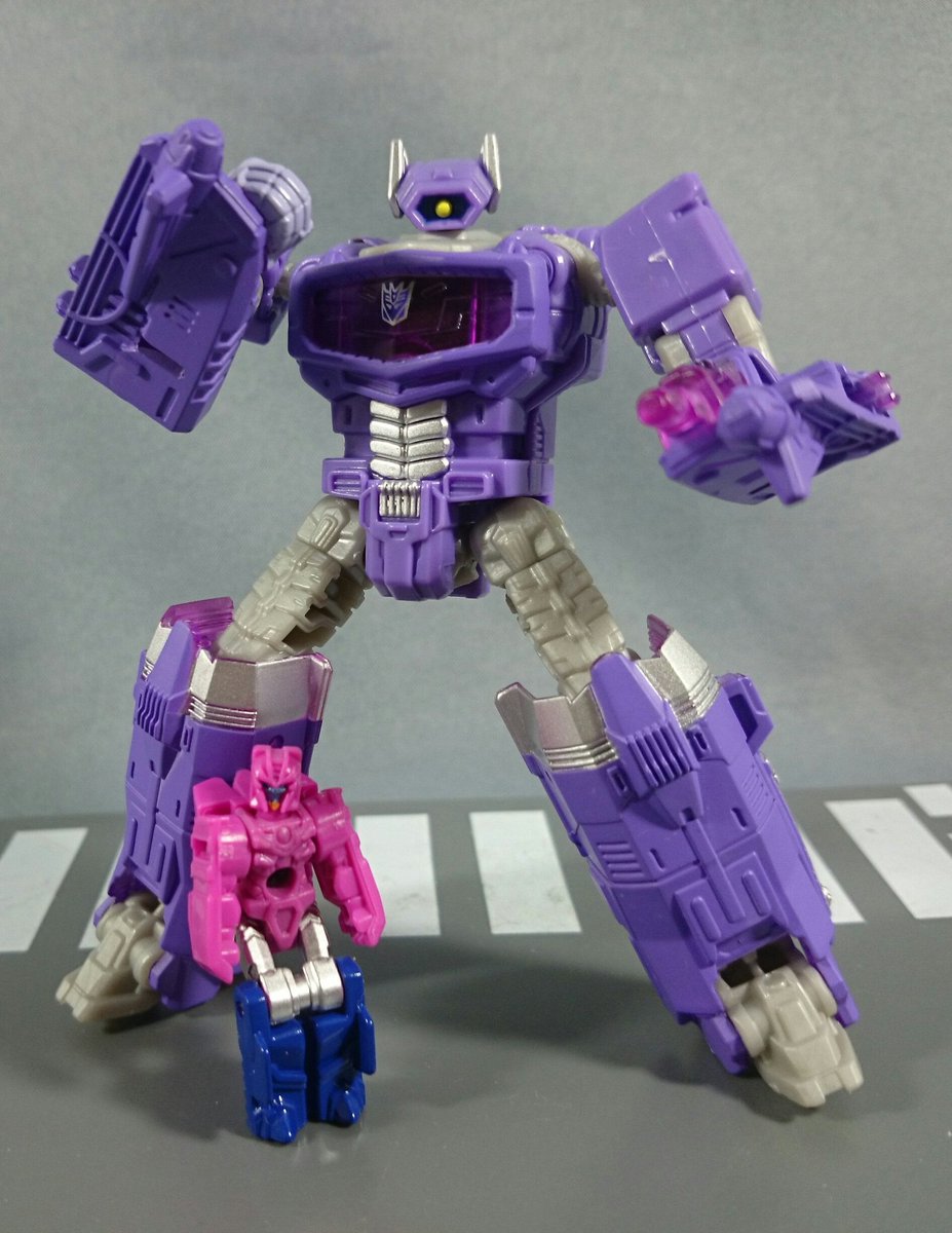 Transformers News: New Images - Takara Tomy Transformers Legends Shockwave, Blurr, Scourge