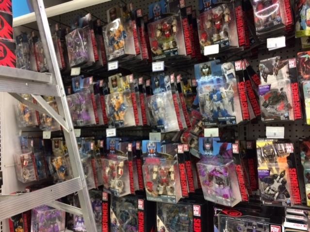Massive Holiday Restock Happening at Toysrus Canada with Titans Return Wave  2 + Latest RID Toys - Transformers