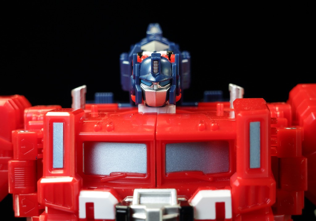 Transformers News: In-Hand Images of Takara Tomy Transformers Legends LG-35 Super Ginrai