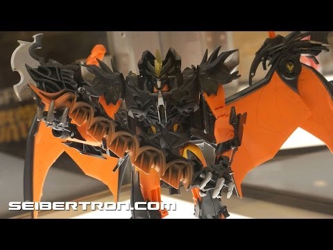 Transformers Prime Beast Hunters and Predacons Rising displays and diorama Botcon 2013
