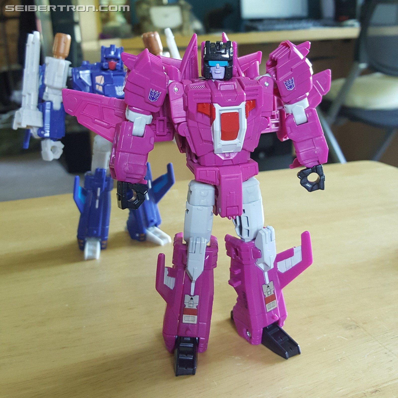 Transformers News: Domestic Listings for Takara Transformers LG-EX Big Powered and Comparison to G1 Figures