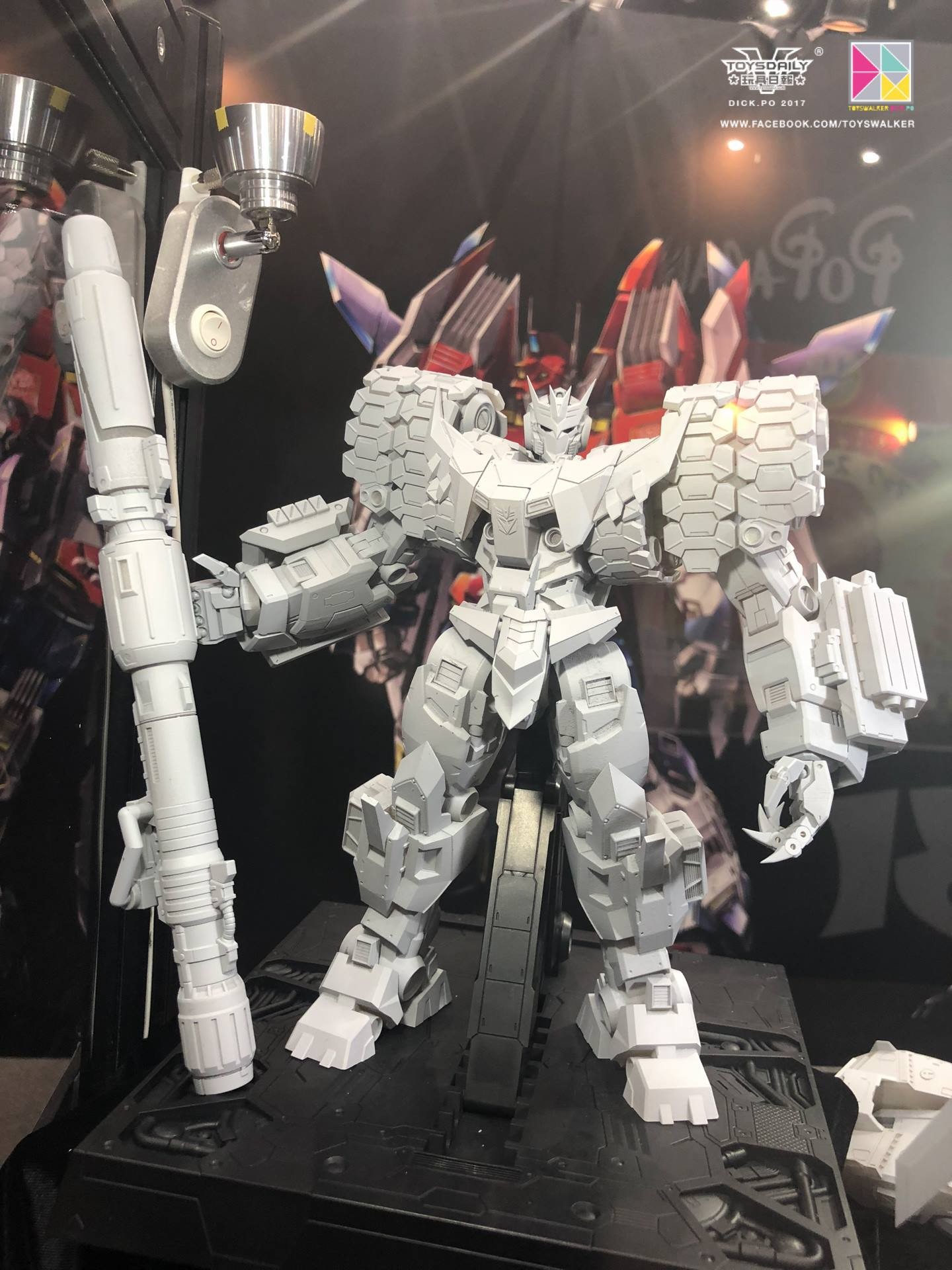 Transformers News: Flame Toys IDW Non-Transforming Figures at Toysoul 2017
