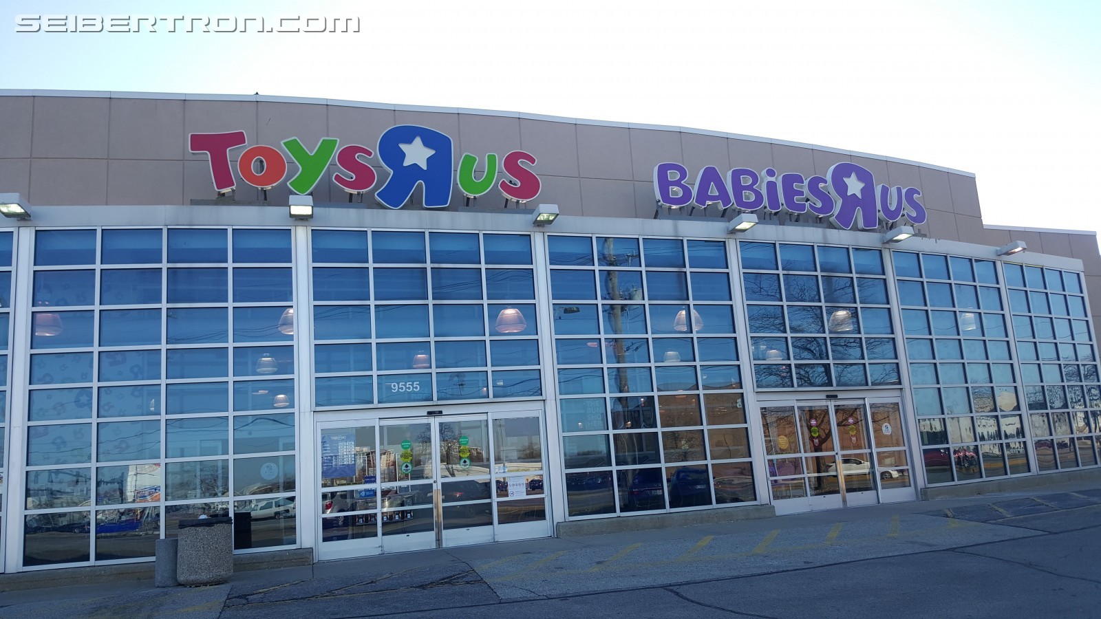 Transformers News: Toys R Us Liquidation Sale starts Friday March 23rd at most stores #savetoysurs