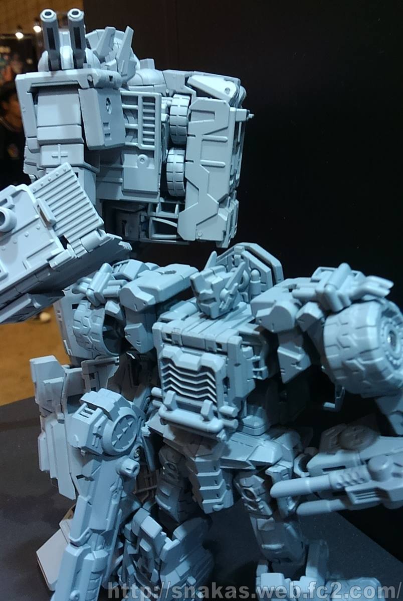 Additional Images of New Star Convoy 