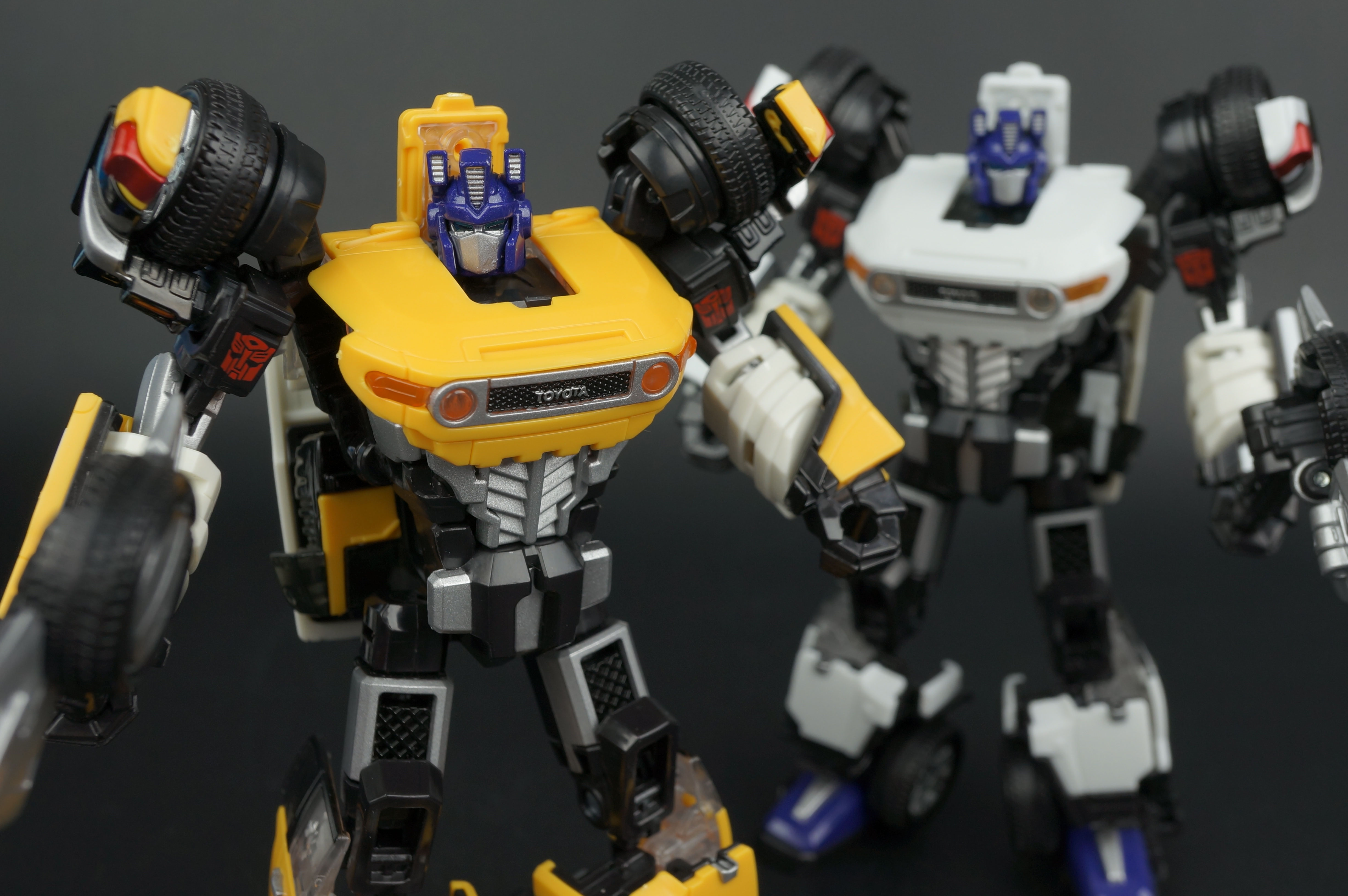 New Galleries: Takara Tomy Transformers Toyota FJ Cruiser Optimus Prime  White and Yellow Versions