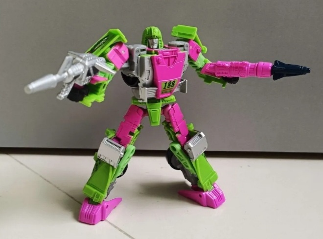 Potential Toxitron Collection G2 Mirage Revealed - Transformers