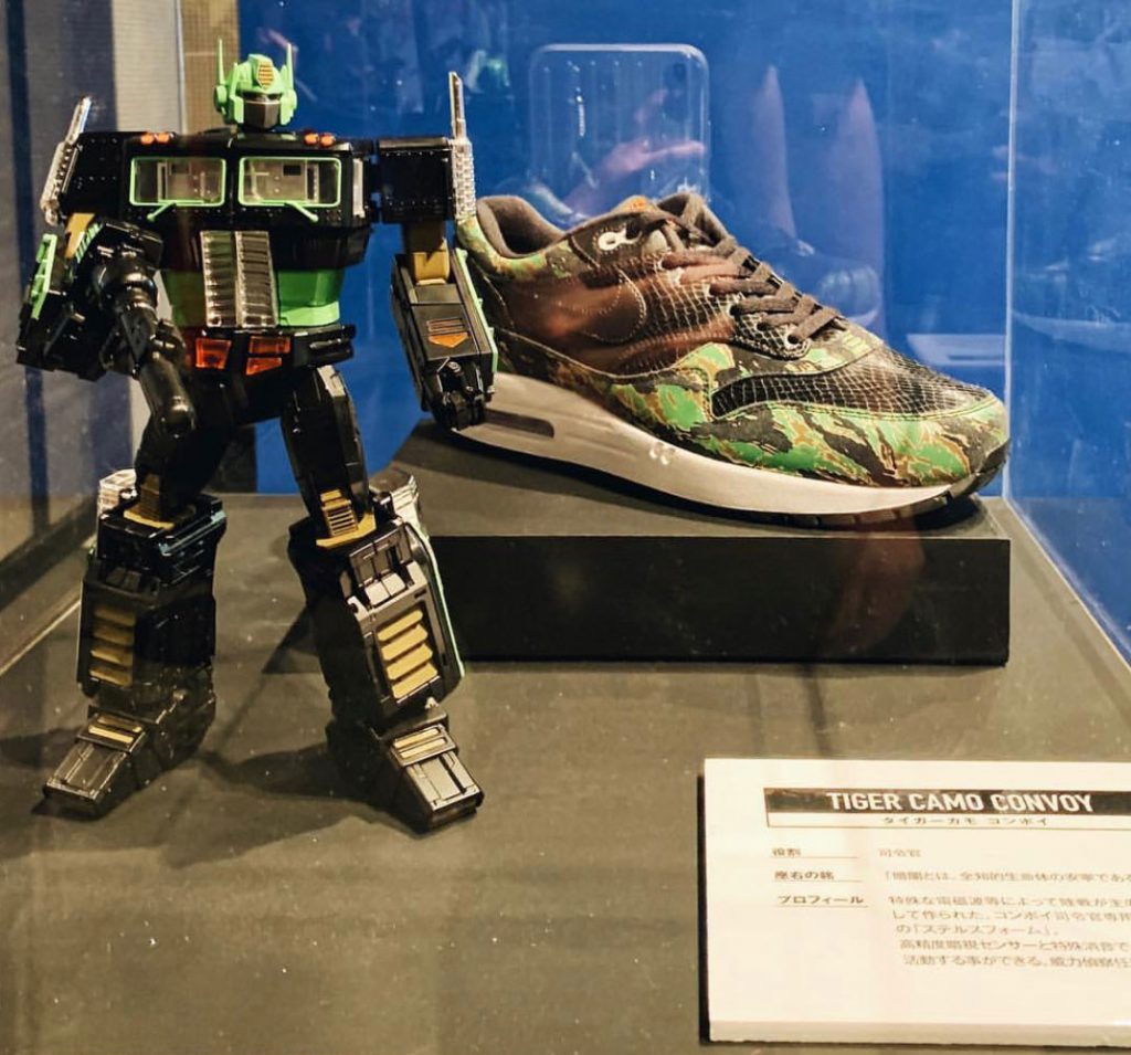 2 More Masterpiece MP 10 Convoy x Atmos Figures Revealed - Tiger 