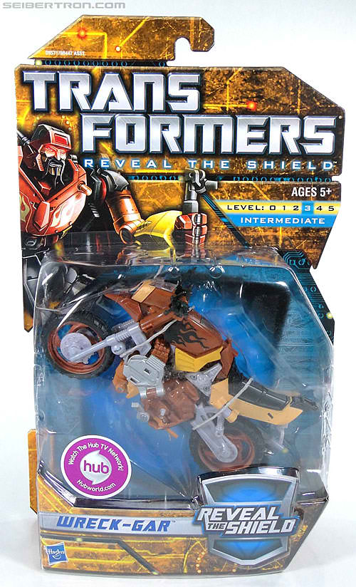 Transformers Reveal The Shield Deluxe And Legends Class figures located ...