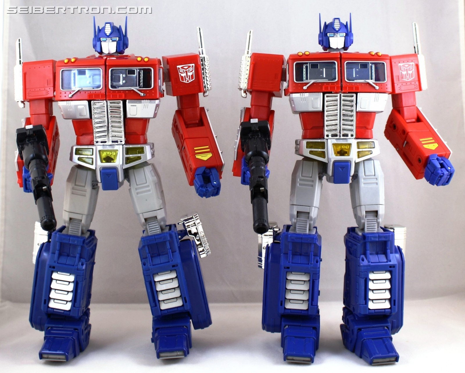 TAKARA TOMY Transformers Masterpiece MP-10 Optimus Prime Action Figure Japan Ver 