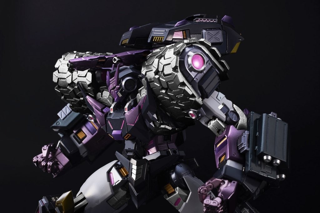Transformers News: Final Colored Images of Flame Toys Tarn Figure