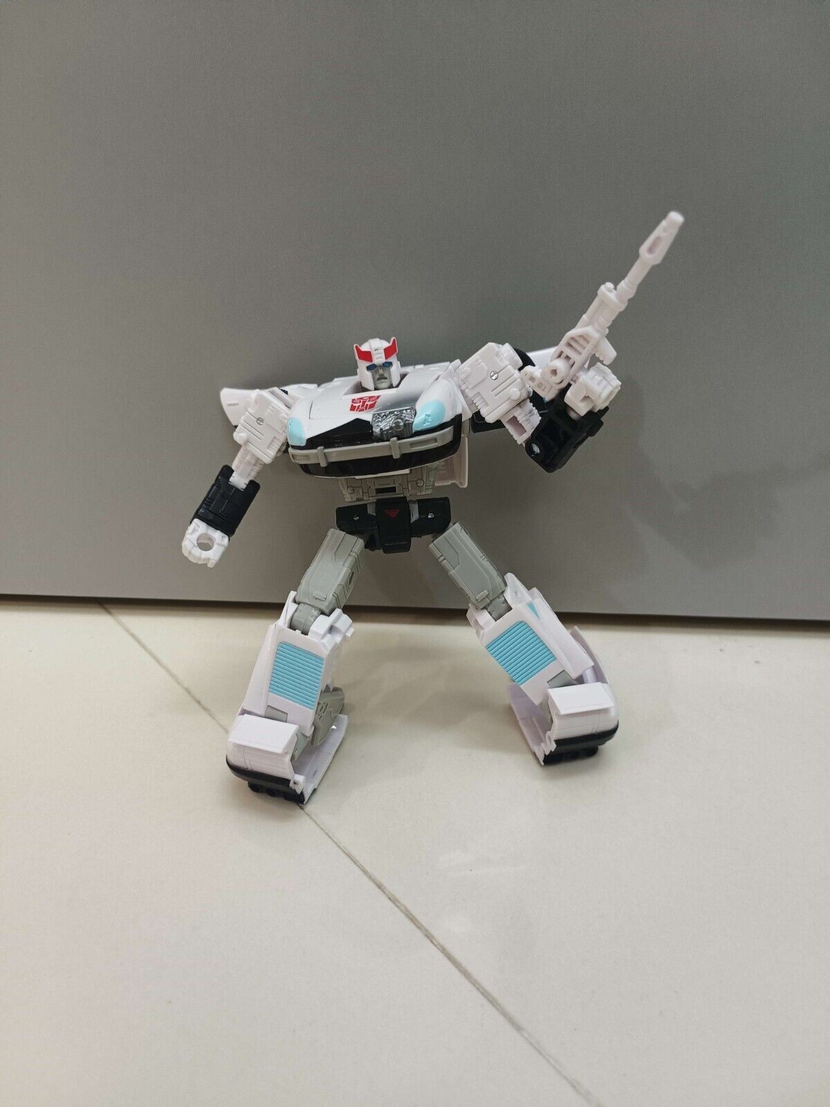 Transformers News: First Look at Studio Series 86 "Dead" Prowl from the Buzzworthy Bumblebee line