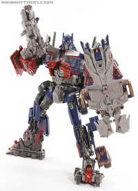 Transformers News: New Toy Gallery: Takara's DOTM Leader Class Striker Optimus Prime