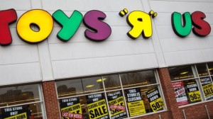 Transformers News: All Toys R Us Stores Are Expected to Close Within 6 Weeks in the UK